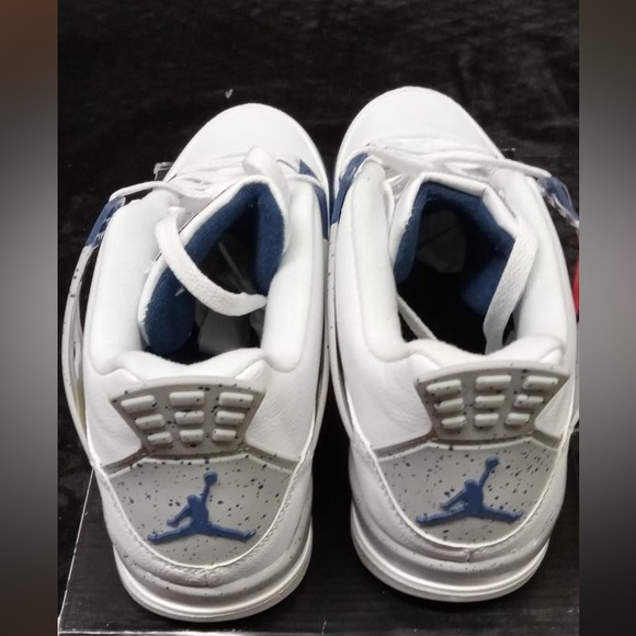 Jordan 4 - Picture 4 of 4